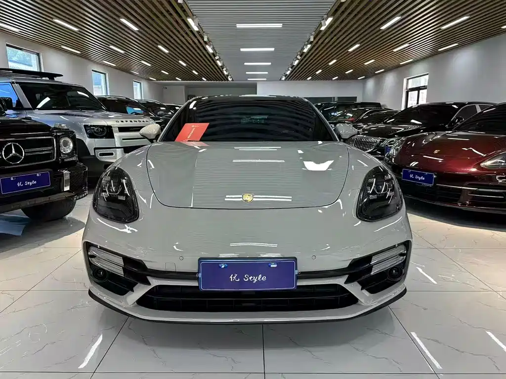 Porsche Panamera — миниатюра 2