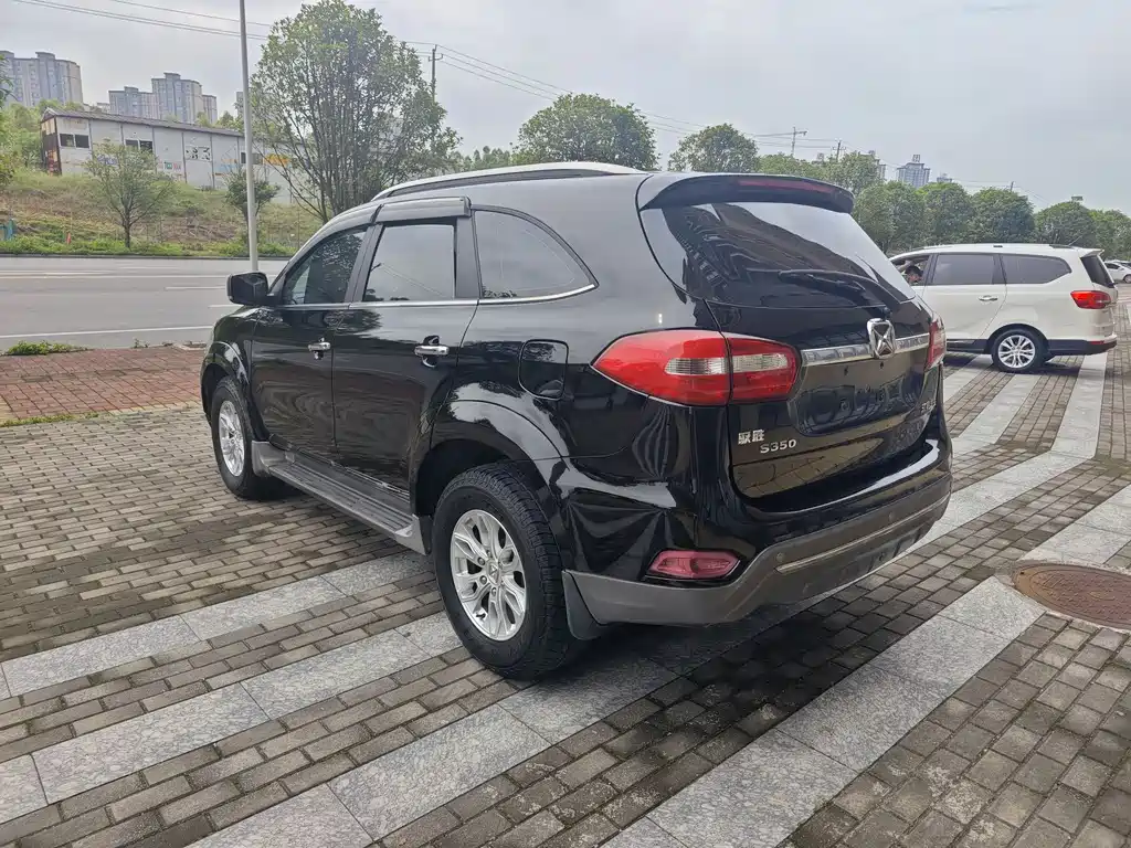 JMC S350 2013 2.4T AT Luxury 5 мест