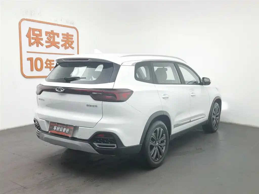 CHERY TIGGO 8