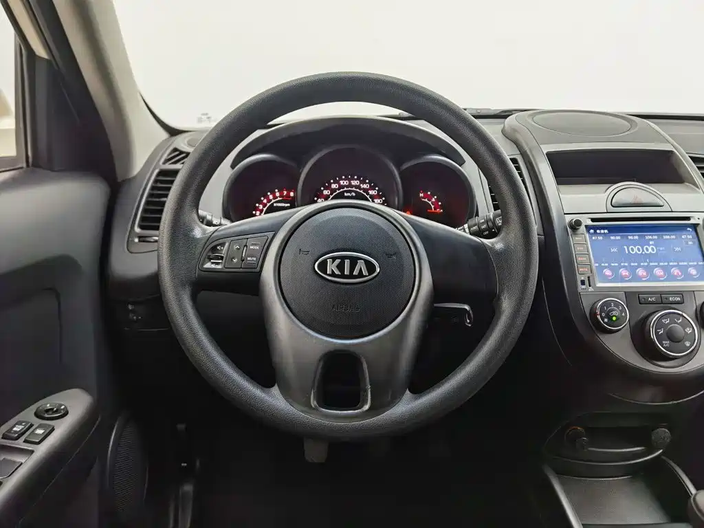 Kia Soul — миниатюра 11