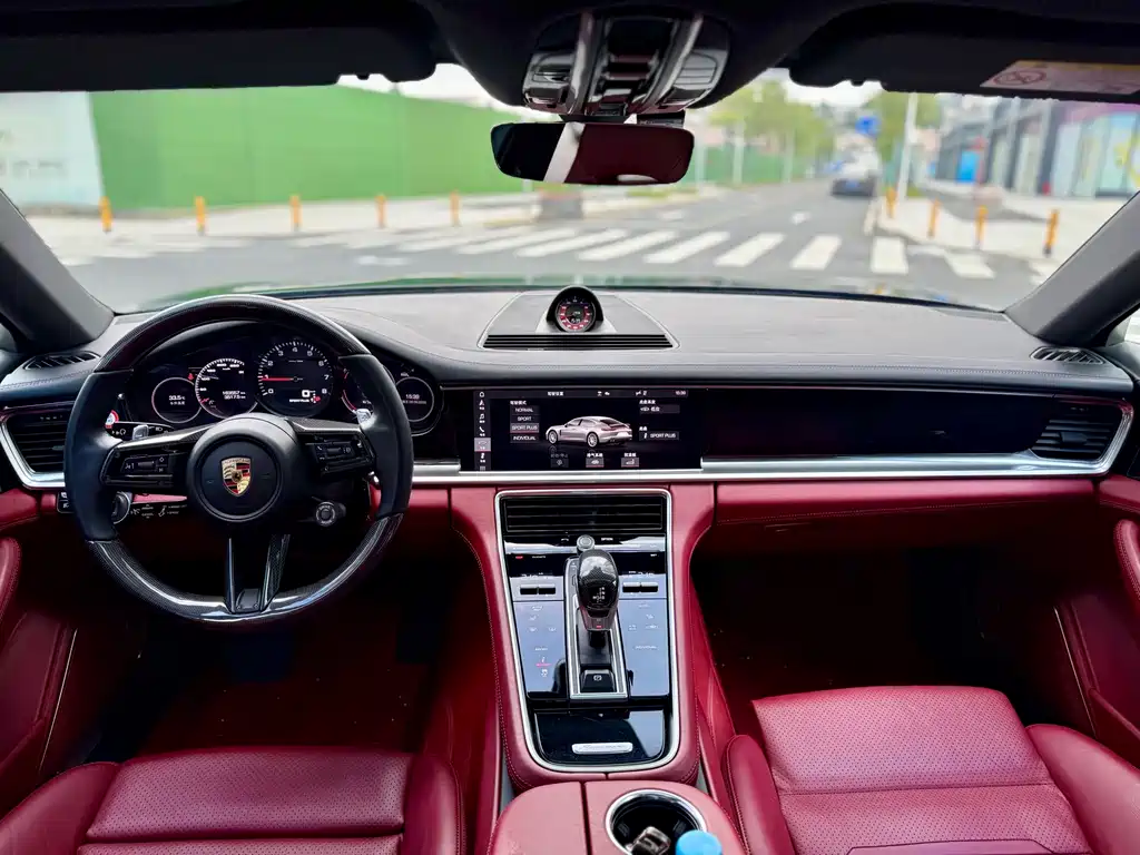 Porsche Panamera — миниатюра 5