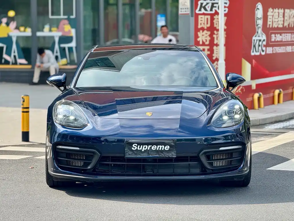 Porsche Panamera — миниатюра 2