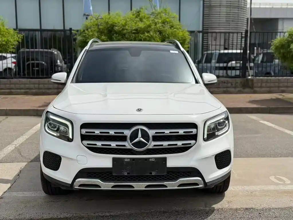 Mercedes-Benz GLB — миниатюра 2