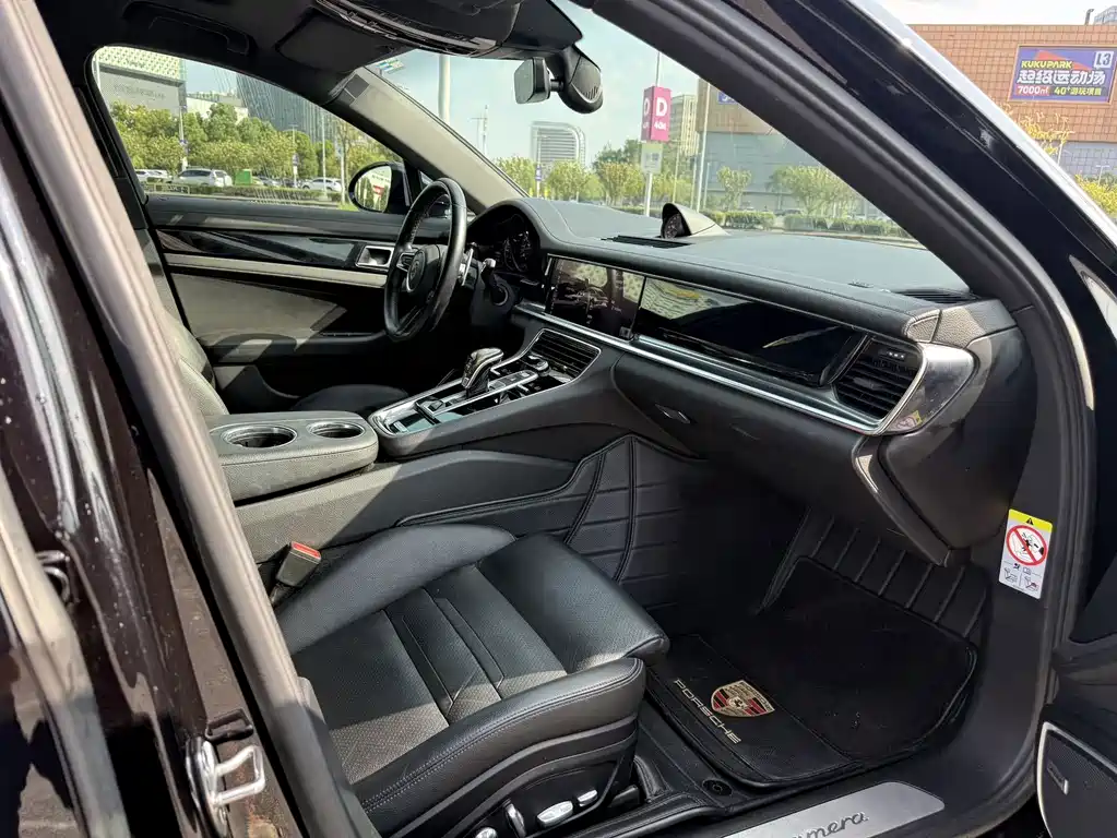 Porsche Panamera — миниатюра 11