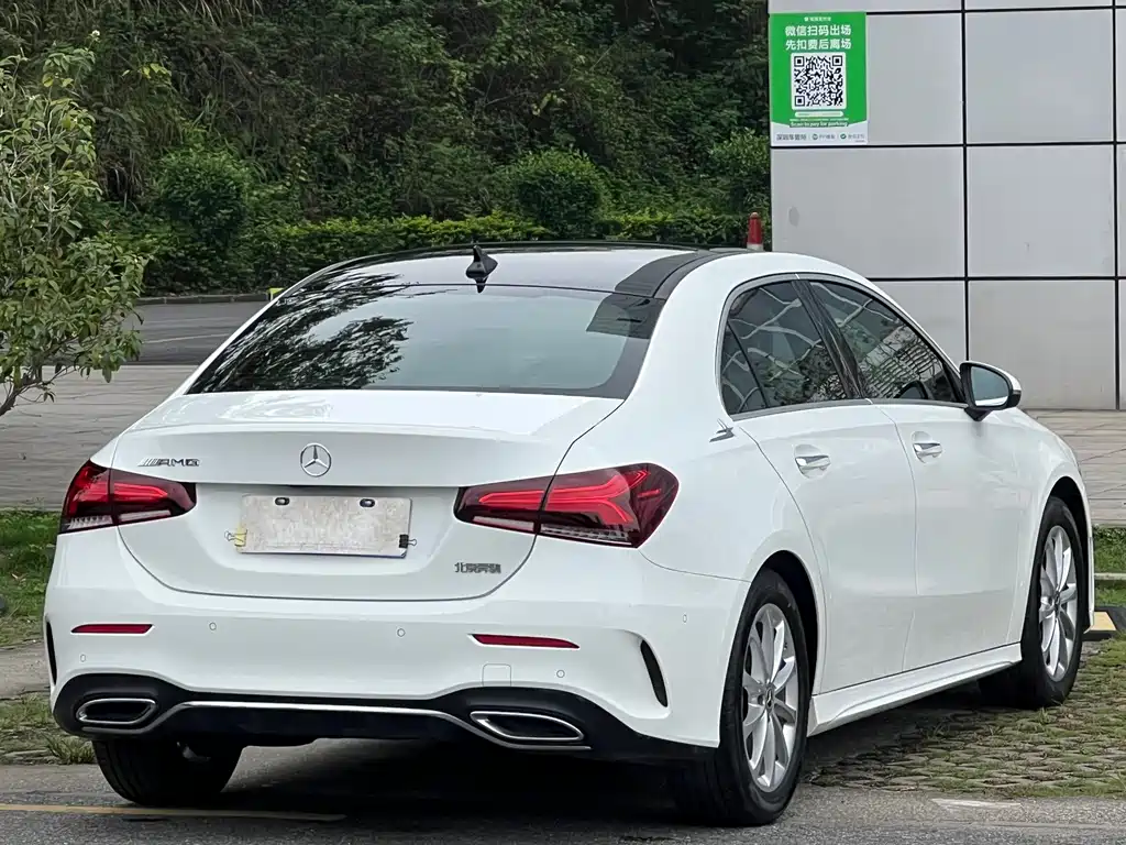 Mercedes-Benz A-Class A 2022 A 200 L Sport