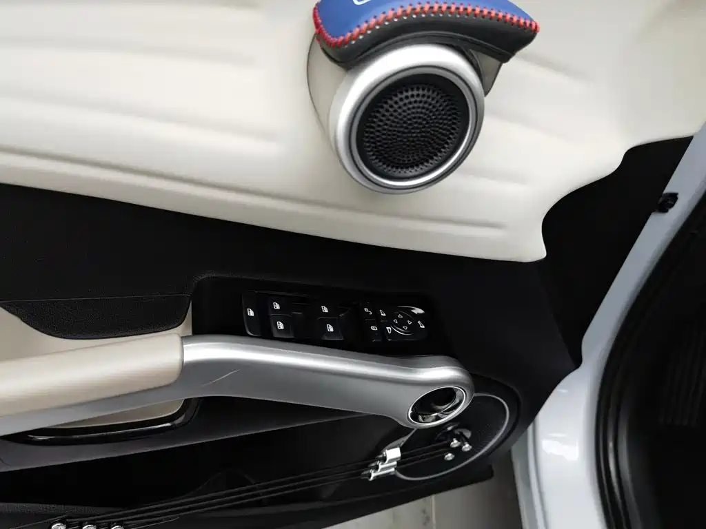 BYD Yuan Plus — миниатюра 9