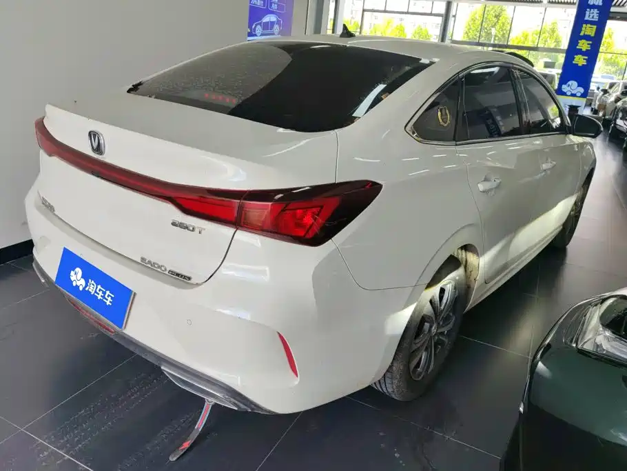 Changan Eado — миниатюра 3
