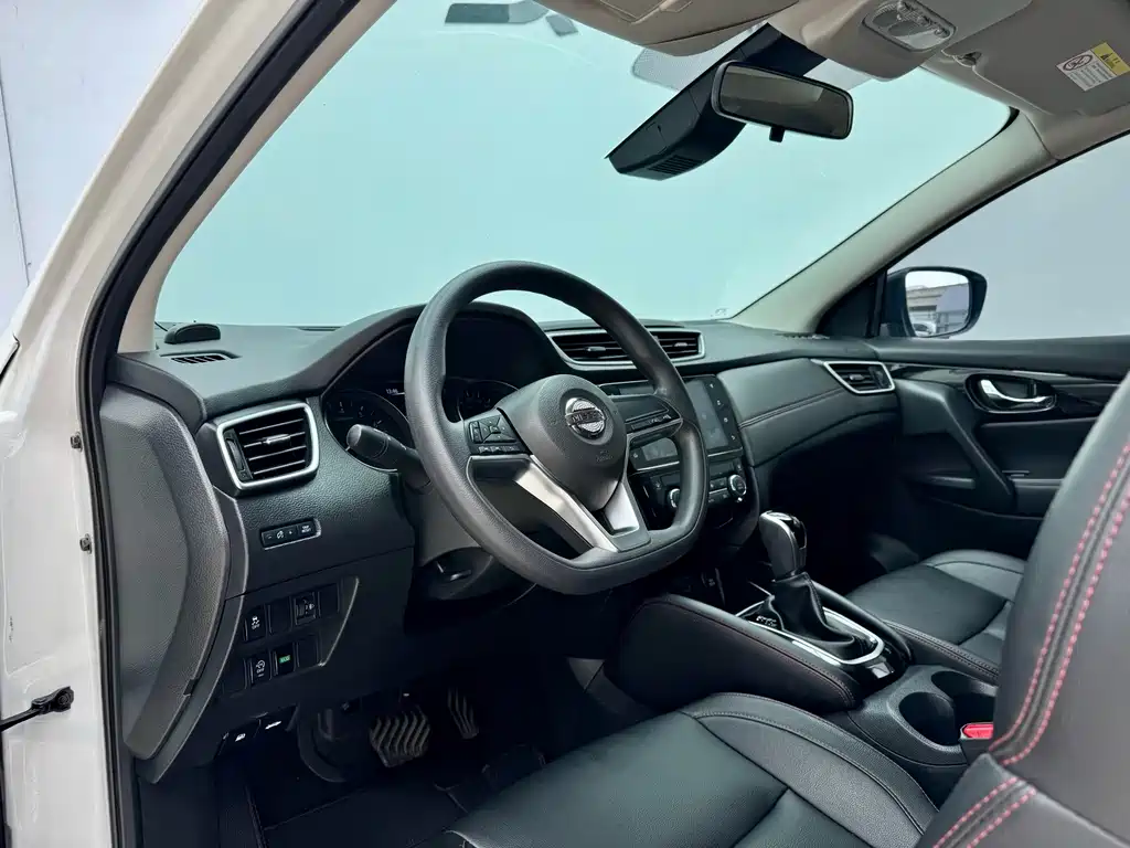 Nissan Qashqai — миниатюра 6