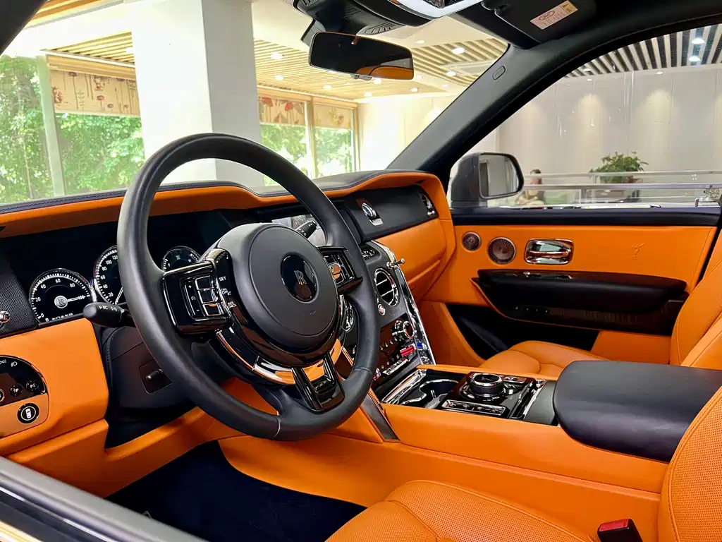 ROLLS-ROYCE CULLINAN