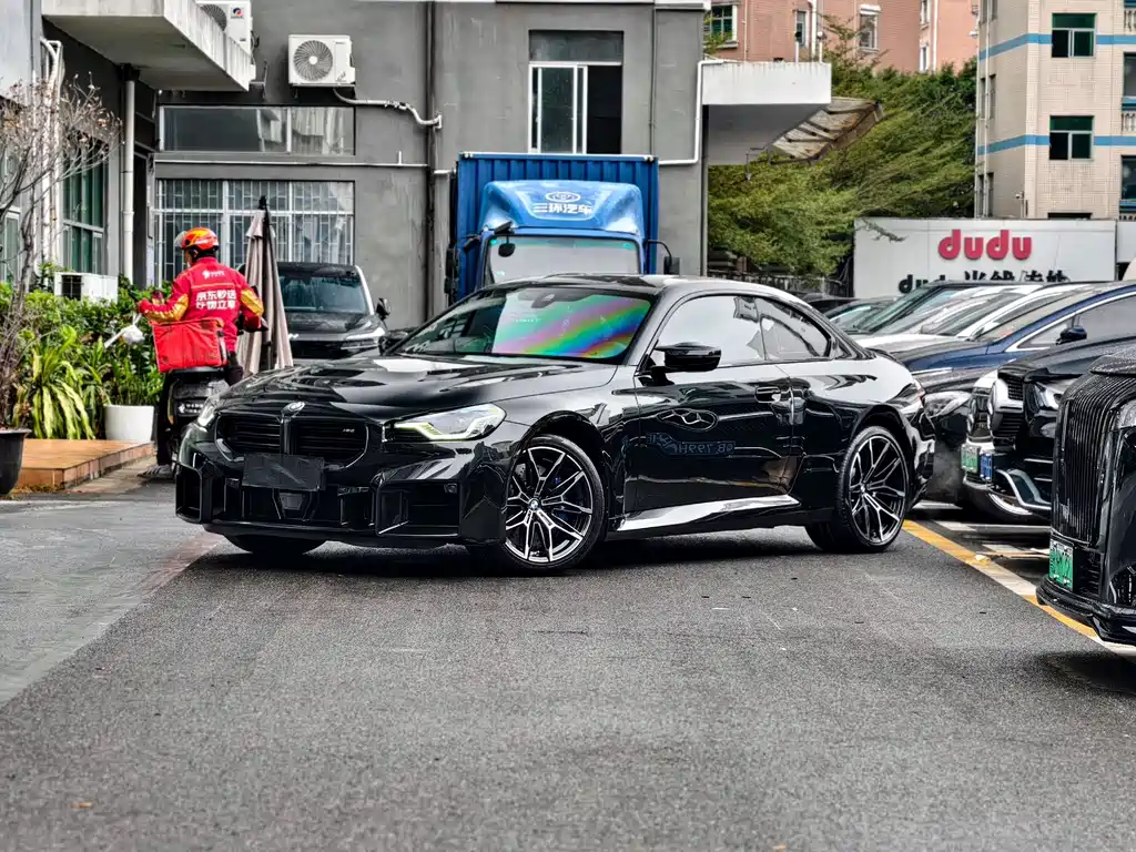 BMW M2