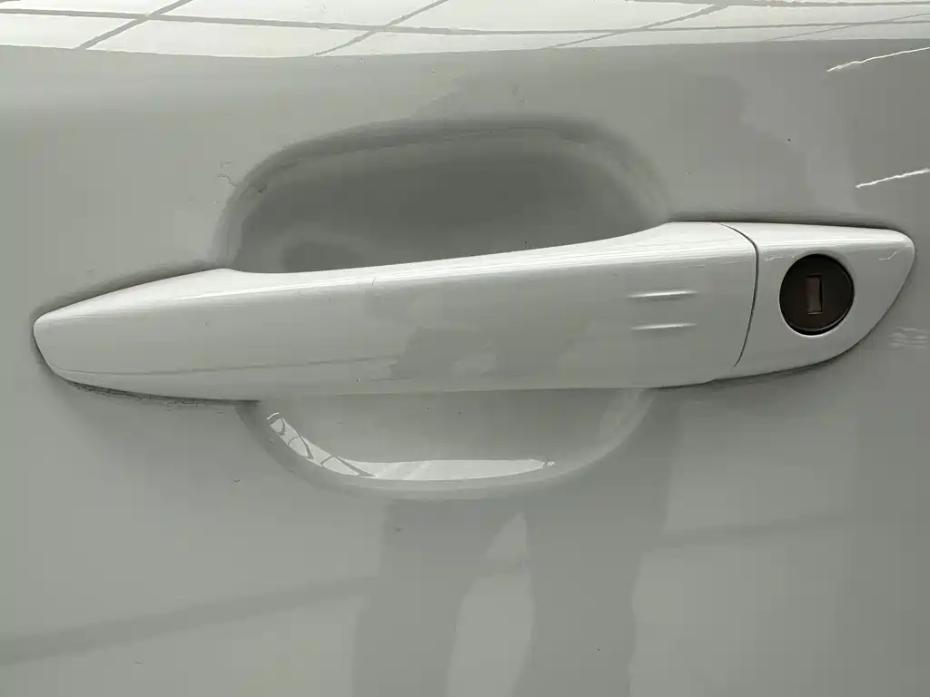 Peugeot 2008 — миниатюра 12