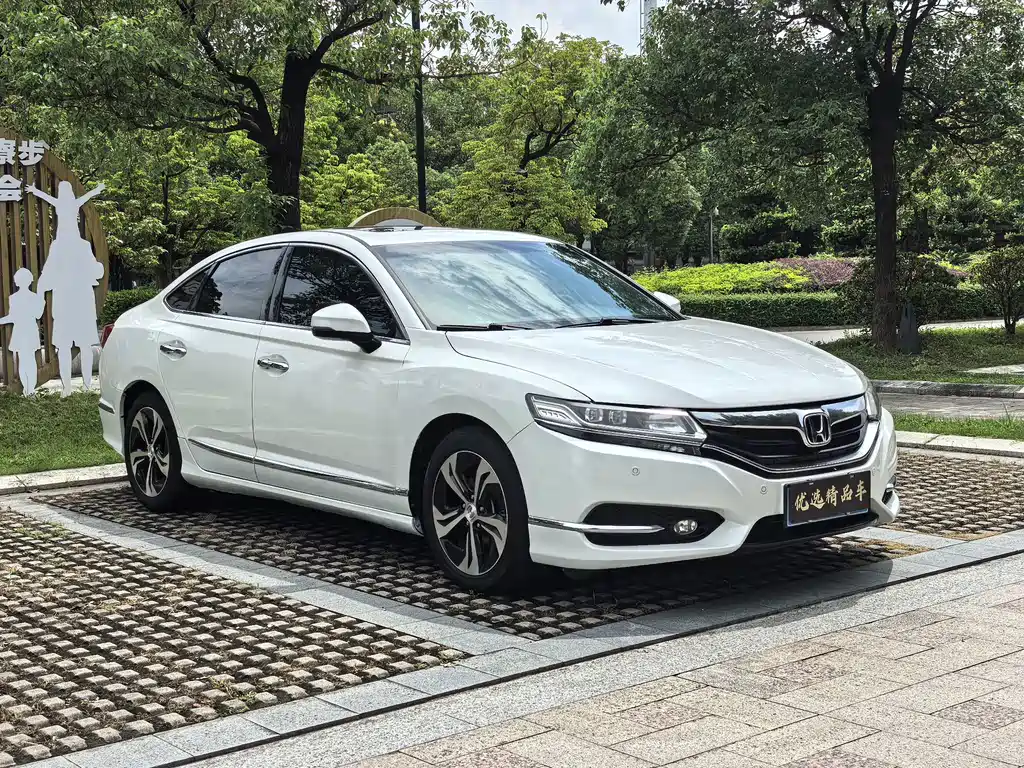 Honda Spirior — миниатюра 3