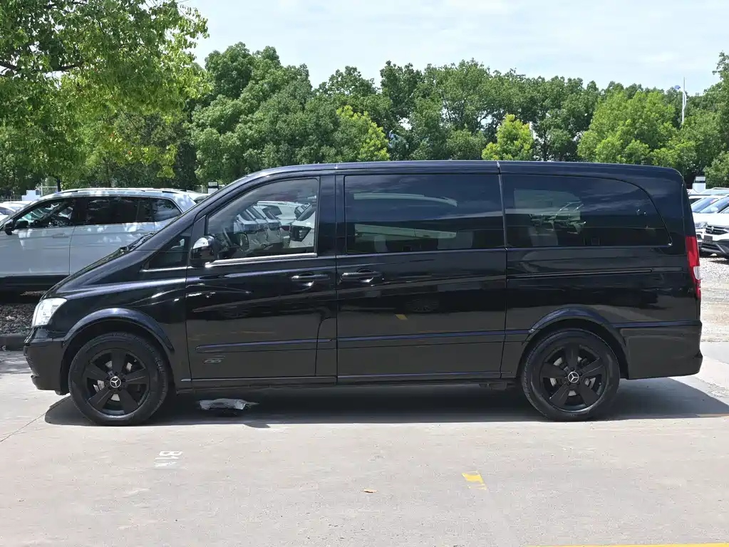 Mercedes-Benz Viano — миниатюра 2