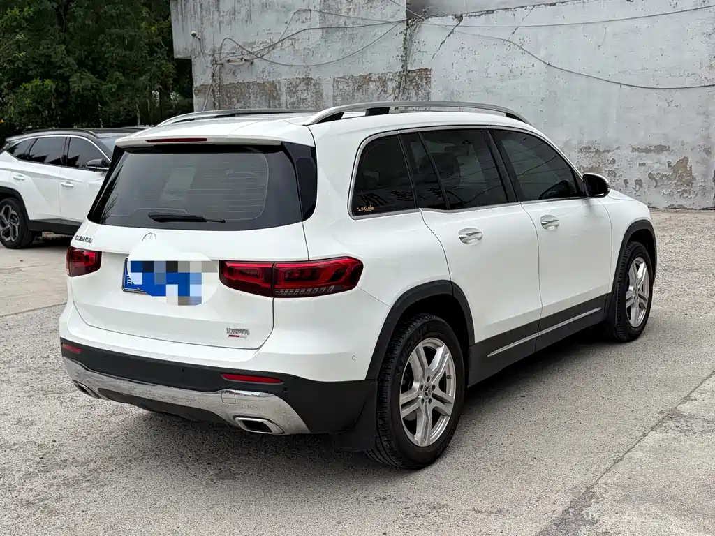 Mercedes-Benz GLB — миниатюра 3
