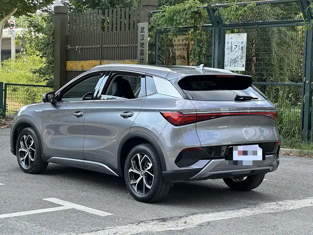 BYD Yuan Plus — миниатюра 10