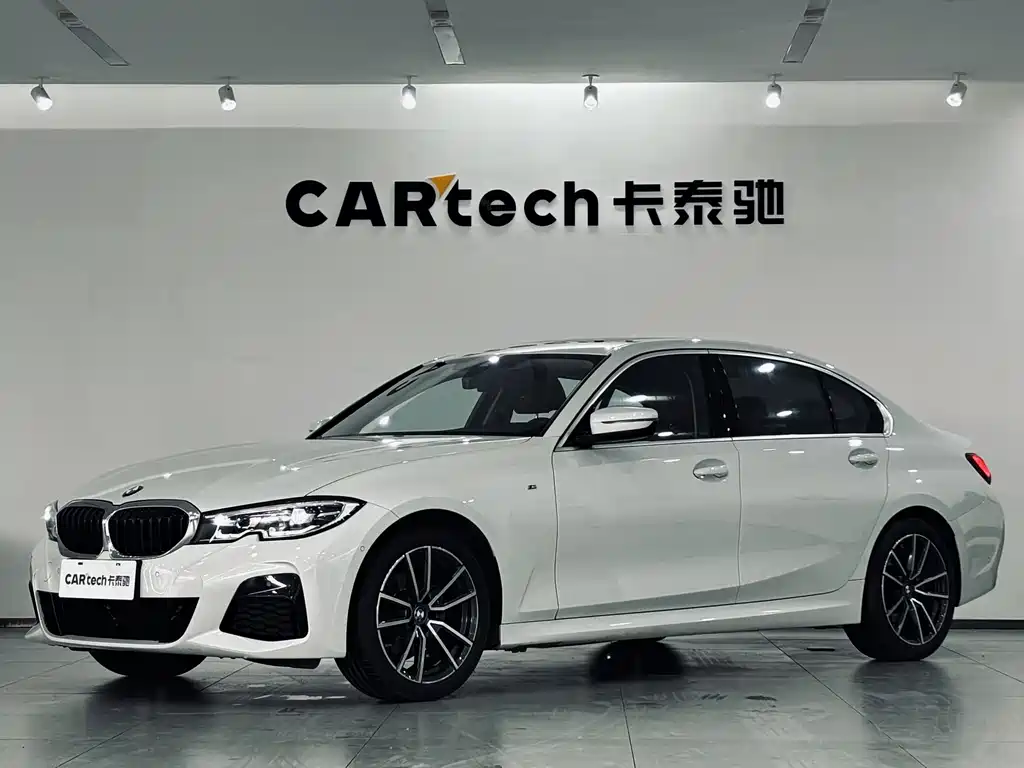 BMW 3 Series 2021