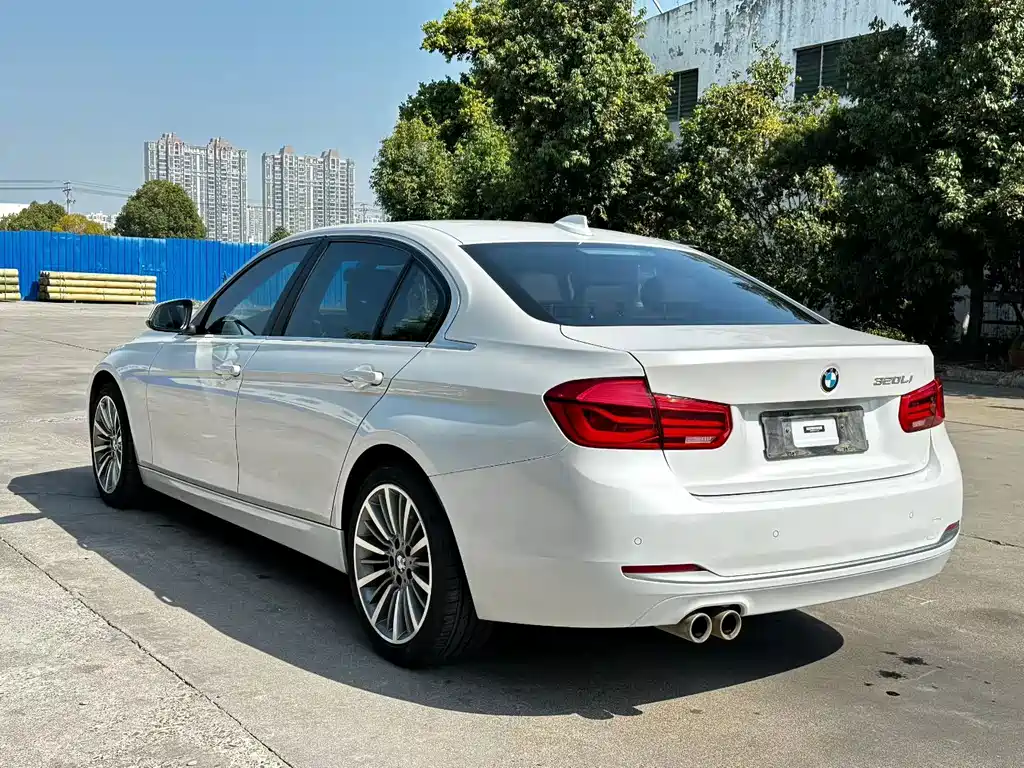 BMW 3 Series — миниатюра 9