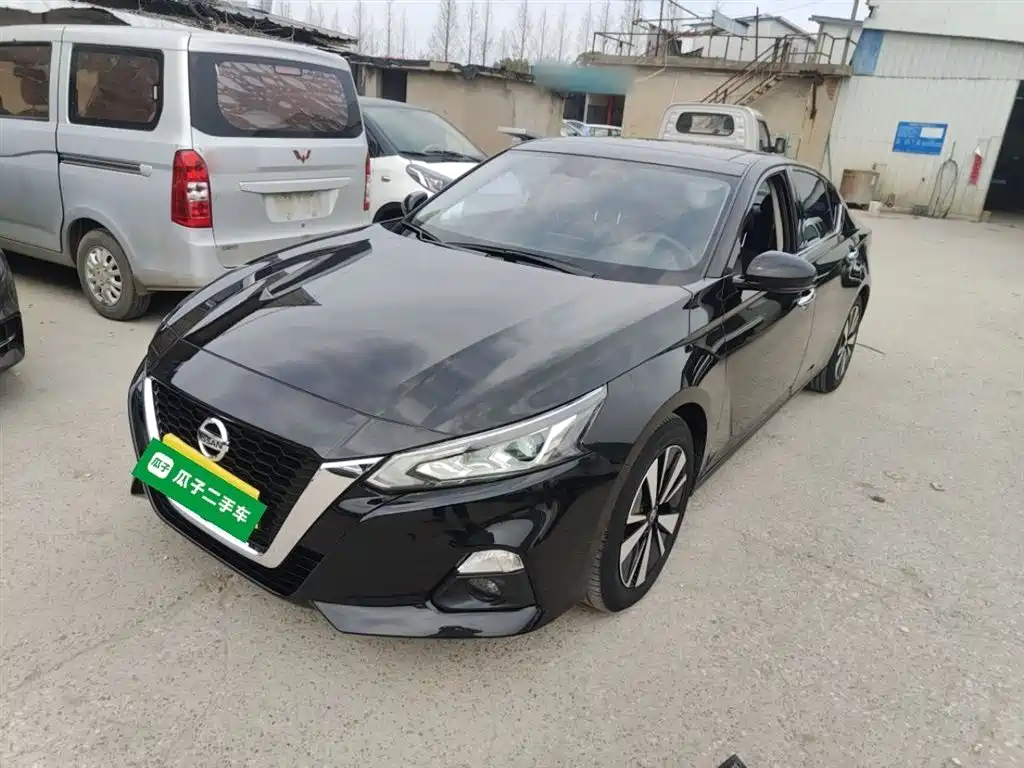 Nissan Teana 2022