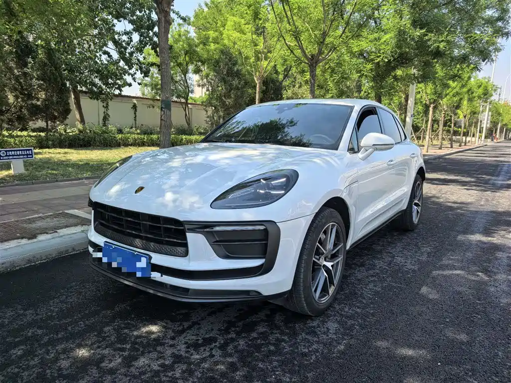 Porsche Macan 2022