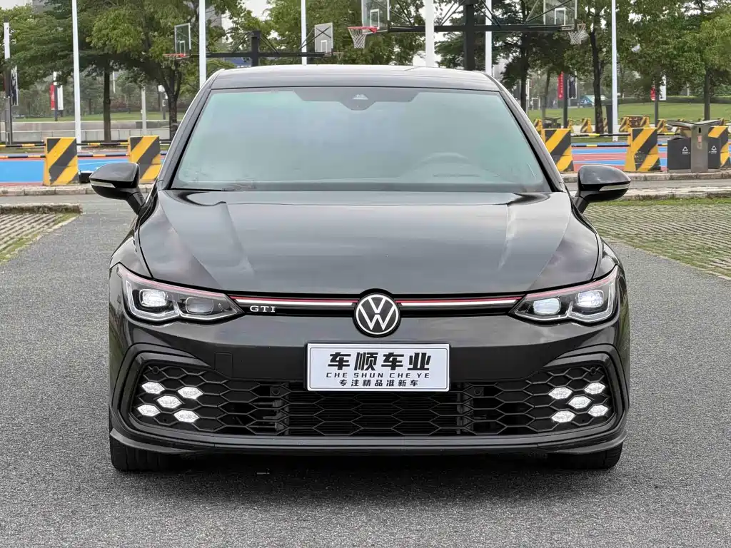 Volkswagen Golf GTI — миниатюра 2