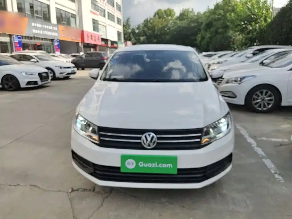 Volkswagen Santana — миниатюра 3