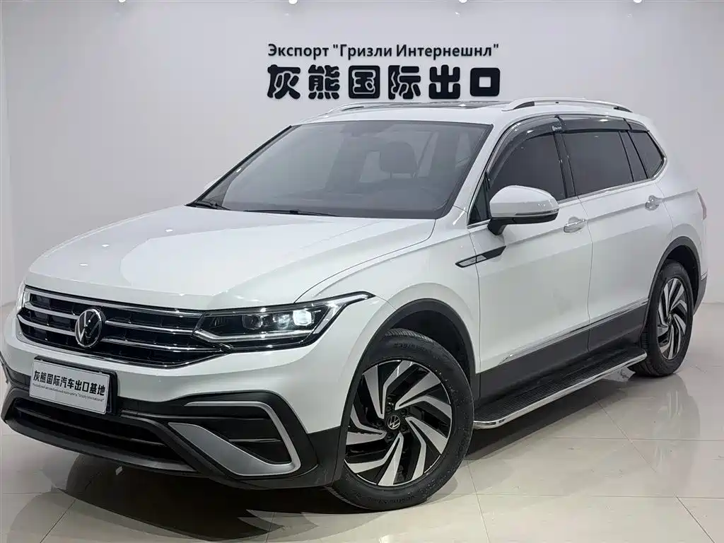 Volkswagen Tiguan L 2023