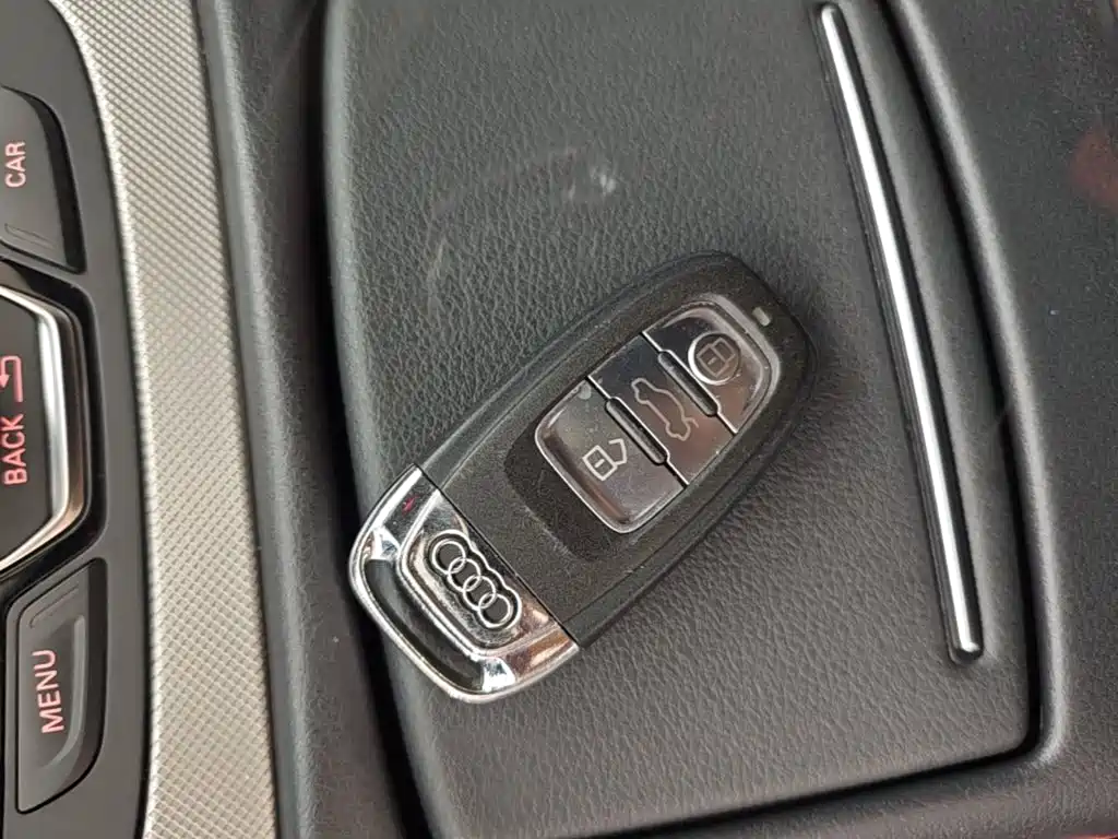 Audi A6L — миниатюра 9