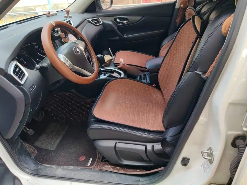 Nissan X-Trail — миниатюра 8