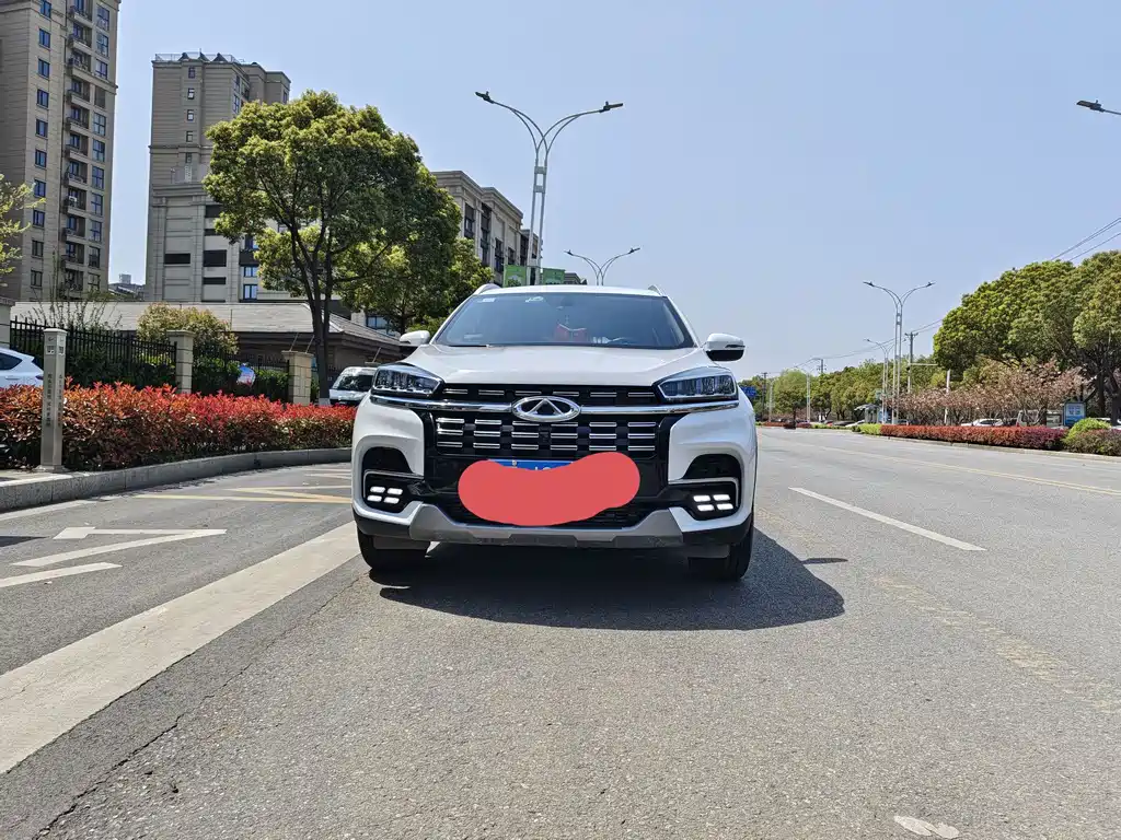 CHERY TIGGO 8