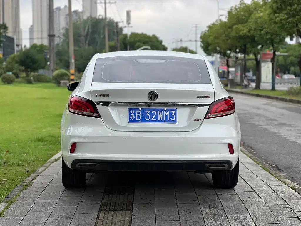 MG MG6 — миниатюра 8