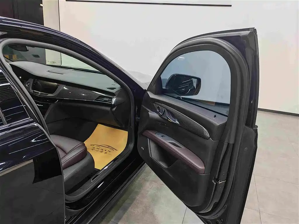 Cadillac CT6 — миниатюра 9