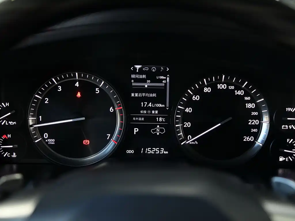 Lexus LX — миниатюра 10
