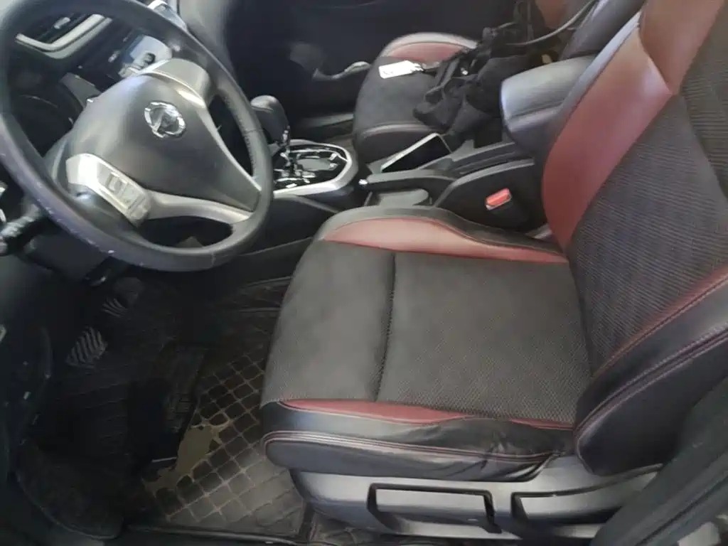 Nissan Qashqai — миниатюра 15