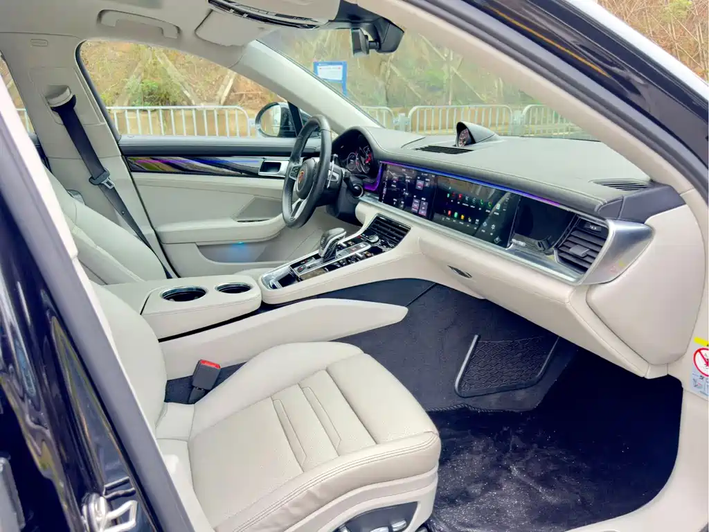 Porsche Panamera — миниатюра 16