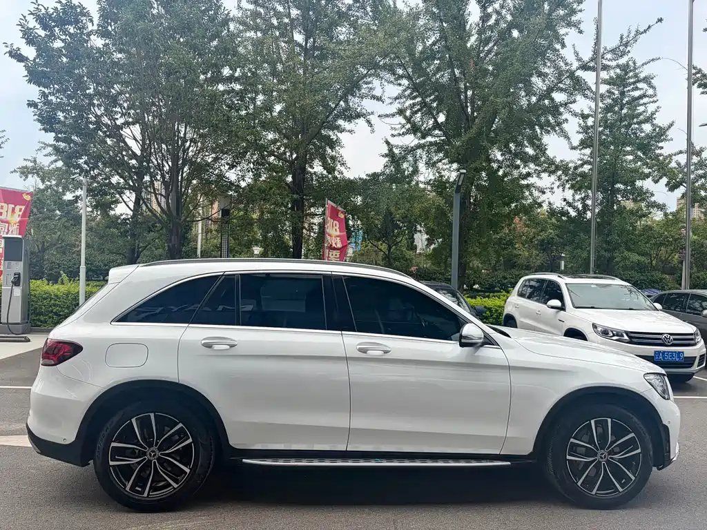 Mercedes-Benz GLC — миниатюра 6