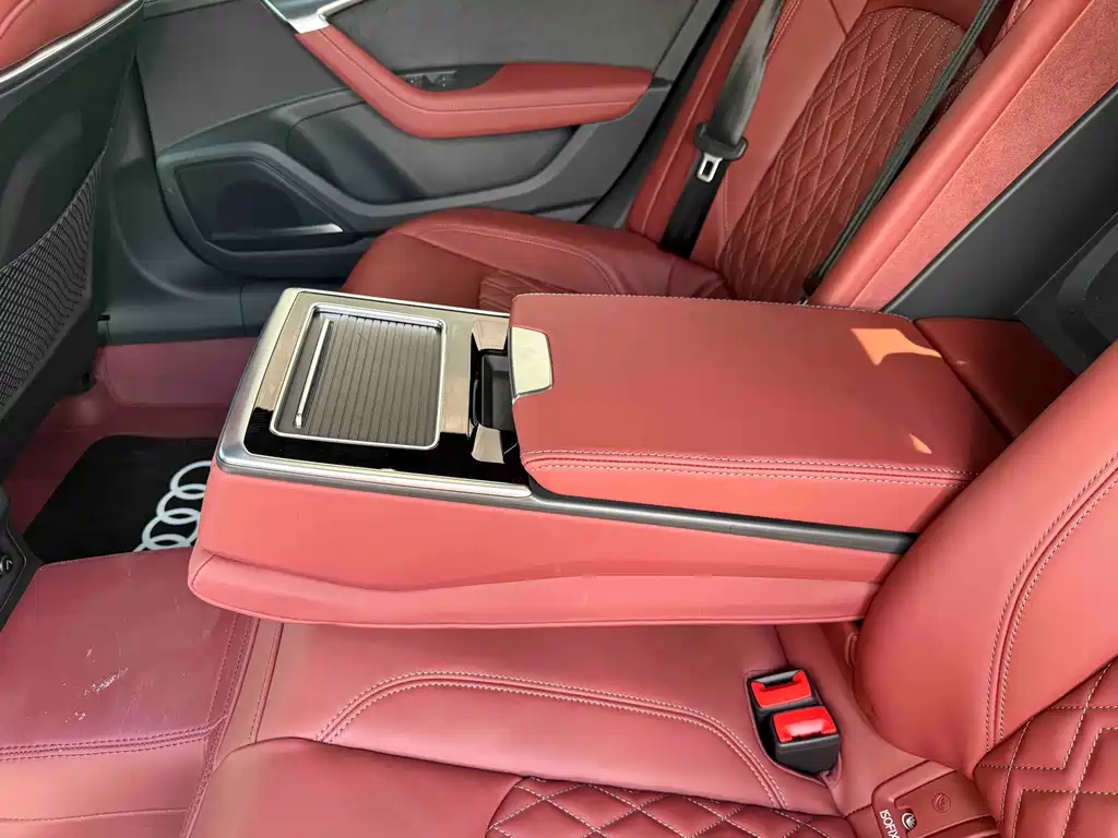 Audi A7L — миниатюра 17