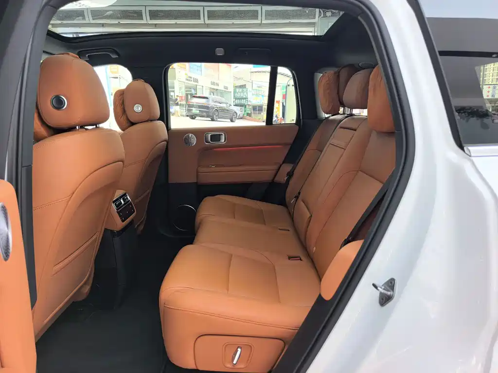 Li Auto Li L6 — миниатюра 11