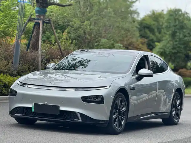 2021 Xpeng P7
