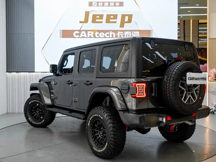 Jeep Wrangler — миниатюра 6