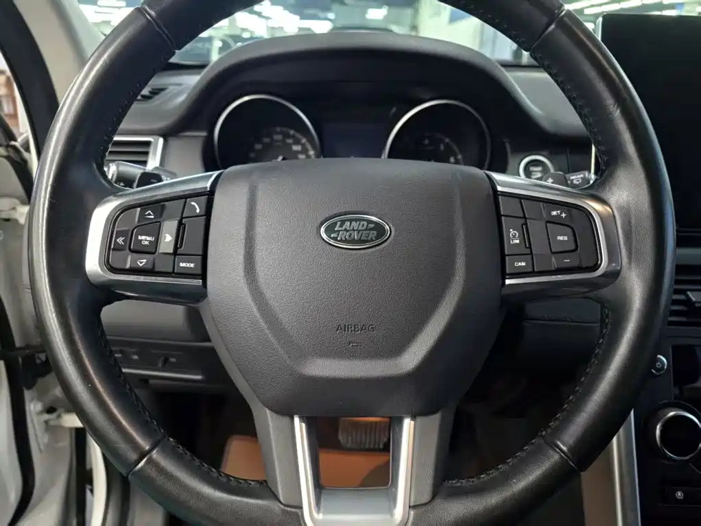 Land Rover Discovery Sport — миниатюра 7