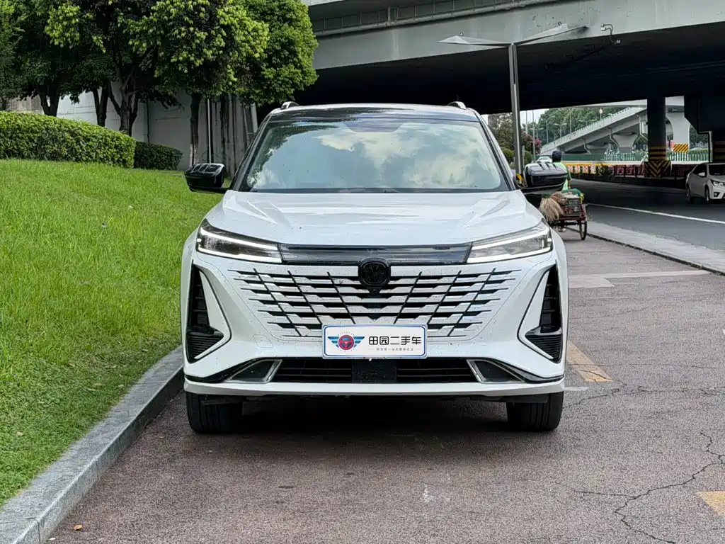 Changan Changan CS75PLUS — миниатюра 2