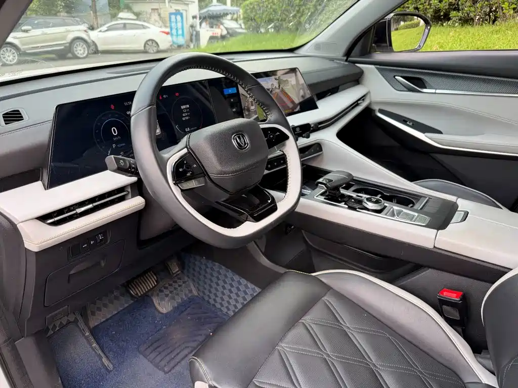 Changan Changan CS75PLUS — миниатюра 7