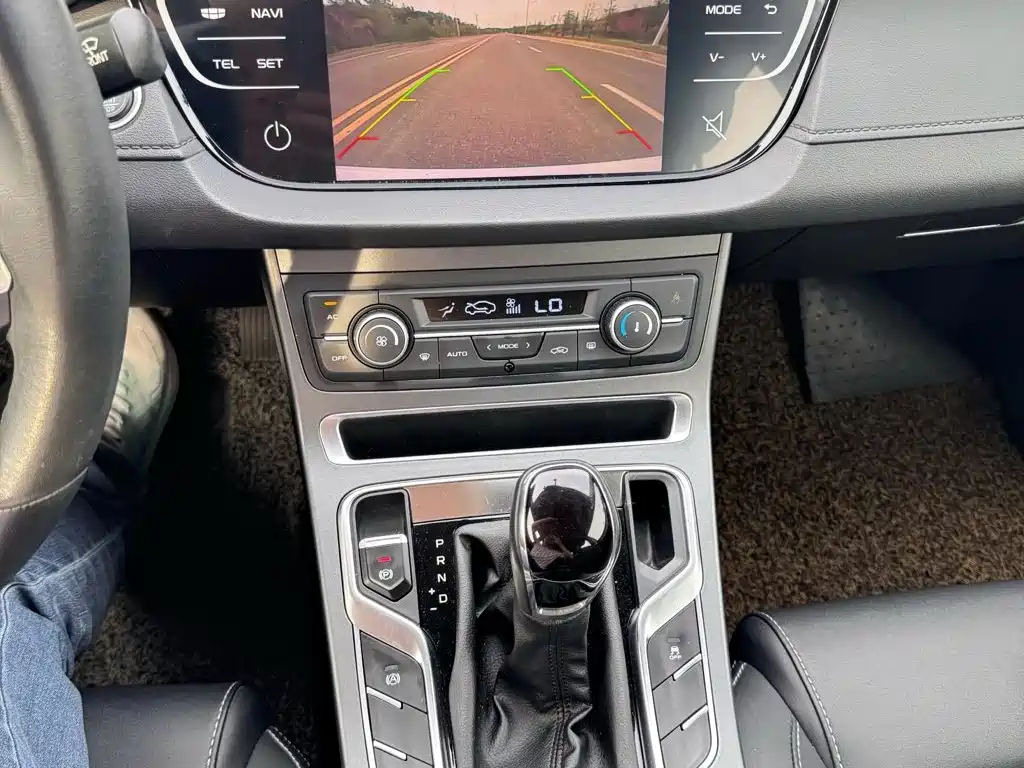 Geely Emgrand — миниатюра 14