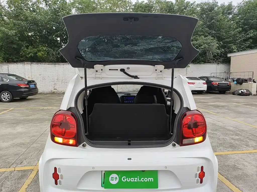 Roewe Clever — миниатюра 19