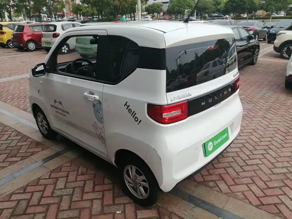 Wuling MINIEV — миниатюра 5