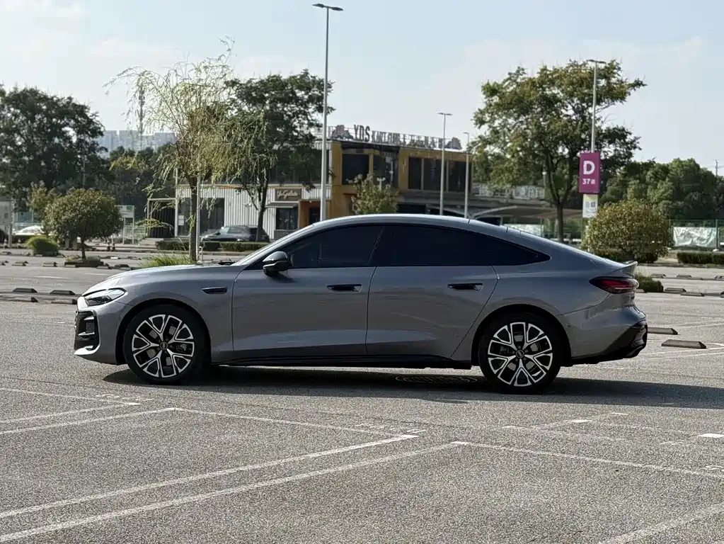 Audi A5L Sportback — миниатюра 4