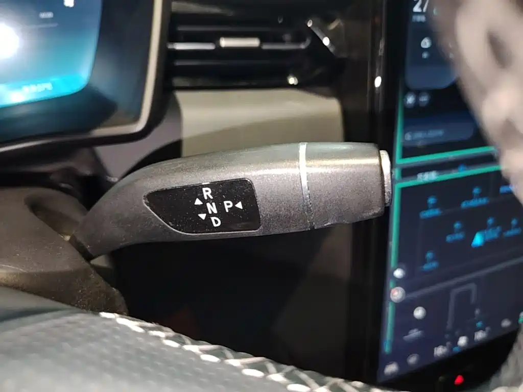 XPeng G3 — миниатюра 14