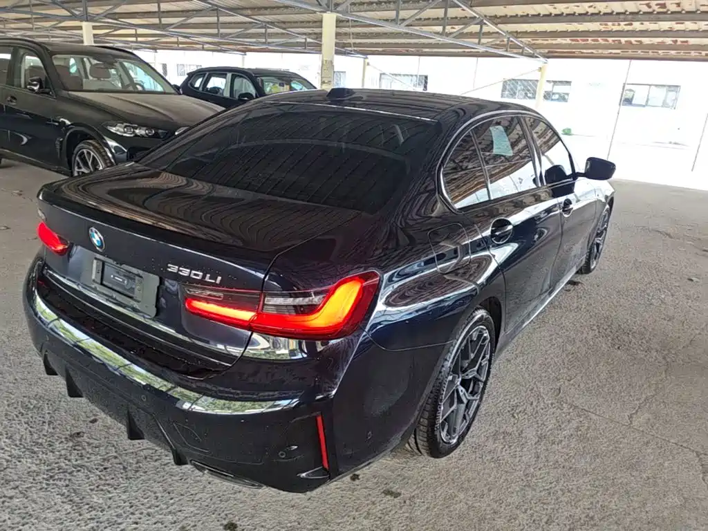 BMW 3 Series — миниатюра 7
