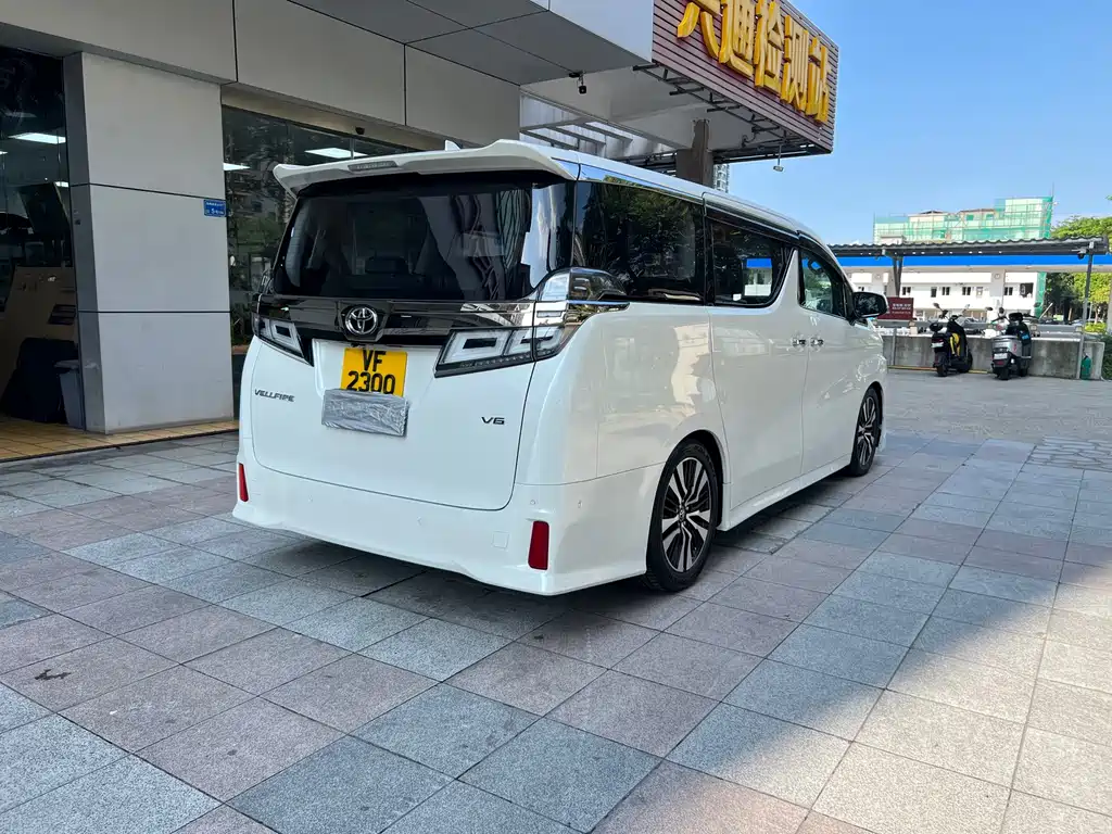 Toyota Vellfire 2019 3.5L Luxury