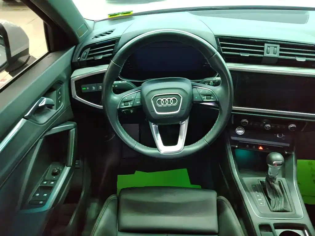 Audi Q3 — миниатюра 11